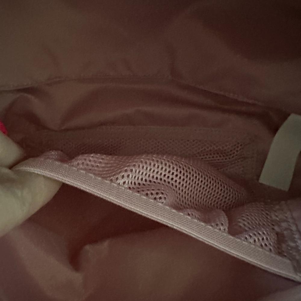 NWT lululemon athletica Dusty Pink Sling Crossbody Bag Fast Track 2.0 - Picture 7 of 8